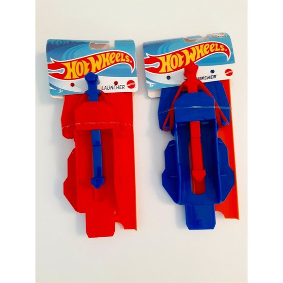 2 New MATTEL Hot Wheels Launchers Red/Blue - Picture 1 of 3